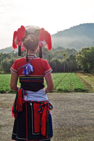 Tenue traditionnelle aborigène